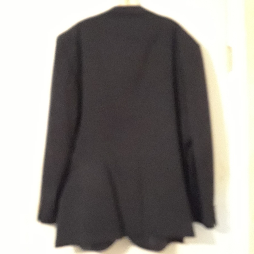 Blazer - Picture 2 of 6